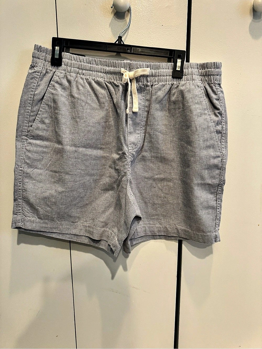 J.Crew Men's 6 Inch Inseam Houndstooth Drawstring Short 6 Inch Houndstooth